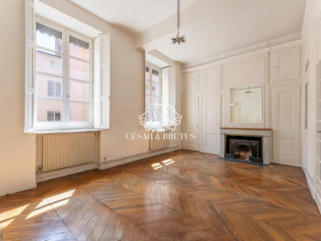 Vente Appartement 3 pièces 92.3 m2 Lyon 2ème
