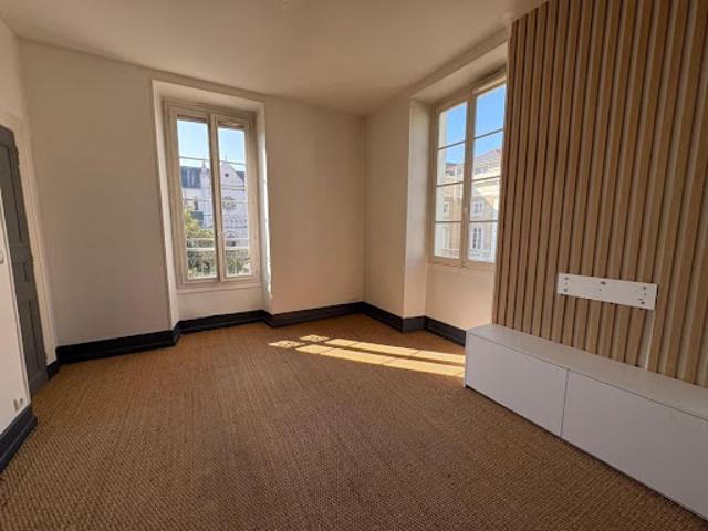 Vente Appartement 3 pièces 92 m2 Pau