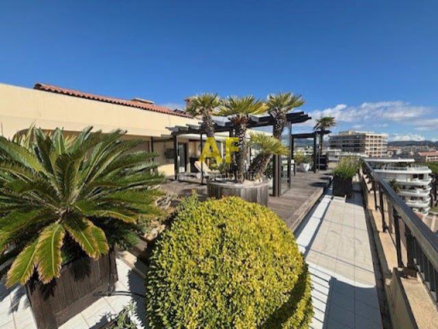 Vente Appartement 3 pièces 97.66 m2 Frejus