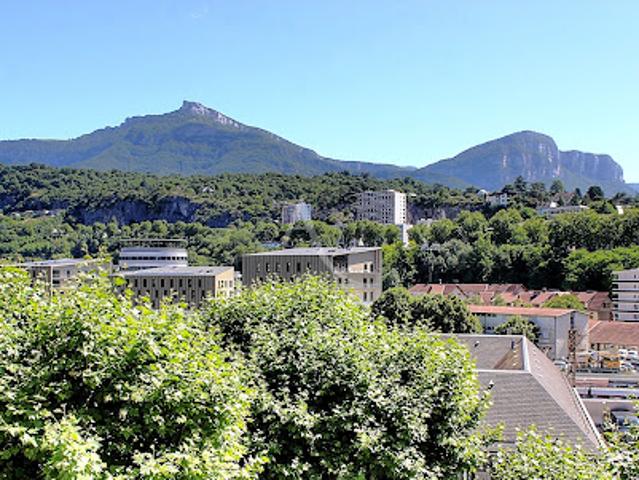 Vente Appartement 3 pièces 97.2 m2 Chambery