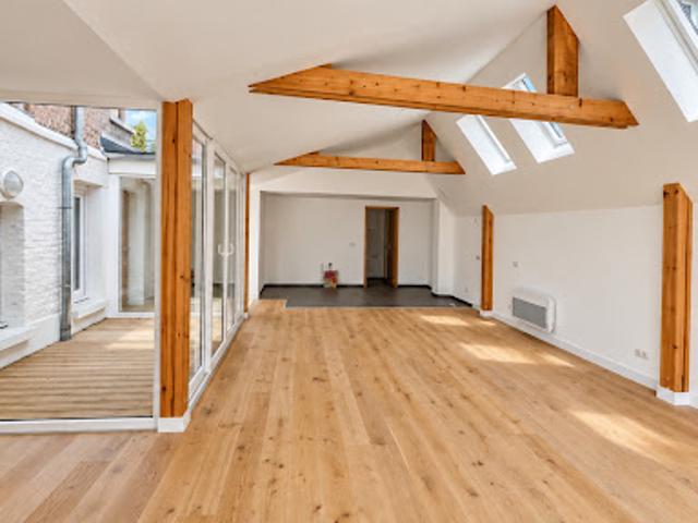 Vente Appartement 3 pièces 94.36 m2 La Madeleine