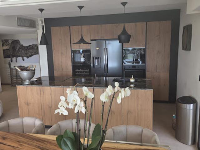 Vente Appartement 3 pièces 94 m2 Cannes la bocca