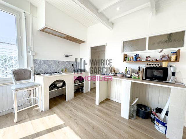 Vente Maison 9 pièces 250 m2 Régusse