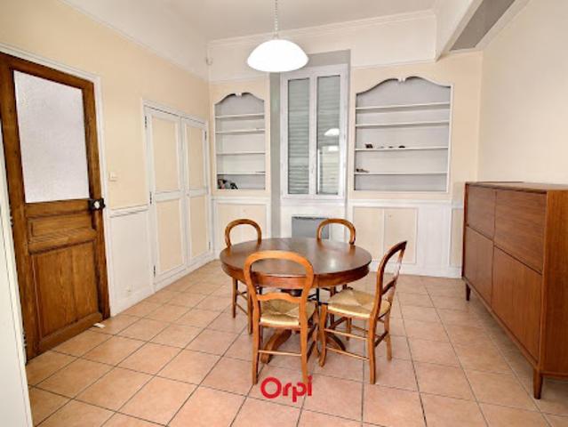 Vente Appartement 3 pièces 98.6 m2 Marseille 6ème