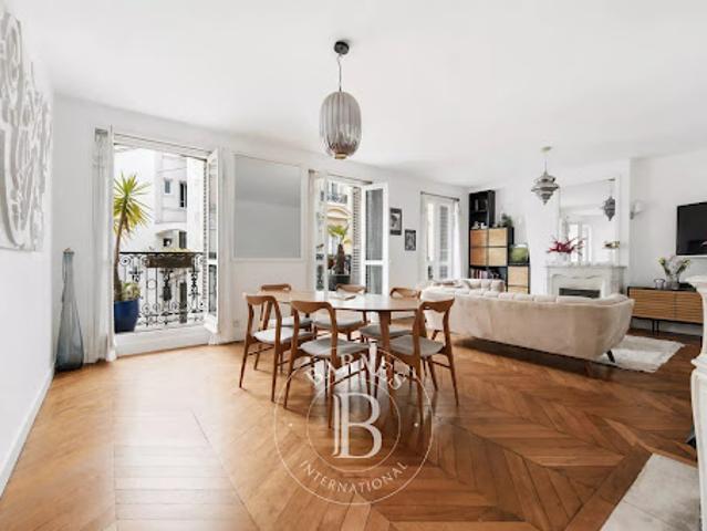 Vente Appartement 3 pièces 99.41 m2 Paris 9ème