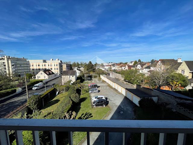 Vente Appartement 3 pièces 54 m2 Chateauroux