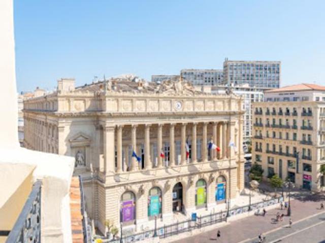 Vente Appartement 3 pièces 100 m2 Marseille 1er
