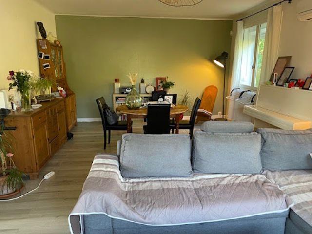 Vente Appartement 3 pièces 101 m2 Roquevaire