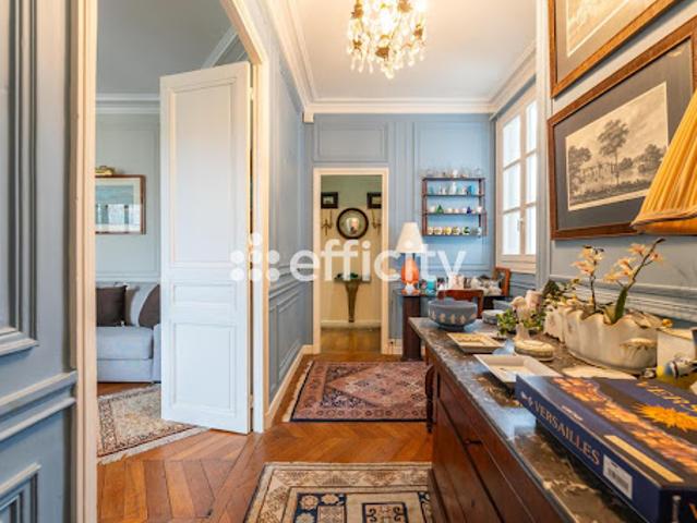 Vente Appartement 3 pièces 102.5 m2 Versailles