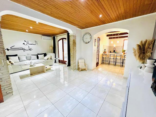 Vente Appartement 3 pièces 102 m2 Marseille 15ème