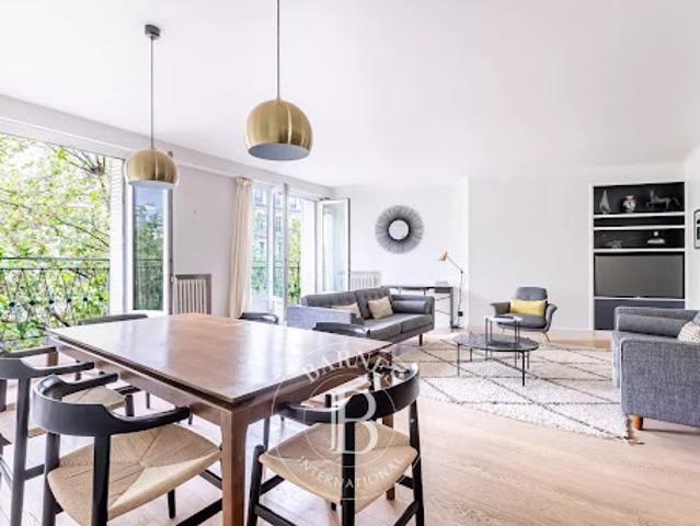 Vente Appartement 3 pièces 103.04 m2 Paris 8ème
