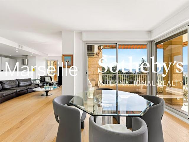 Vente Appartement 3 pièces 104 m2 Marseille 7ème