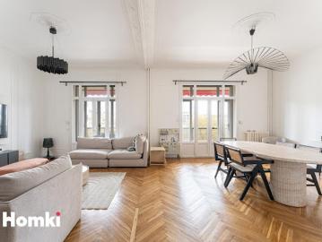 Vente Appartement 3 pièces 103 m2 Marseille 8ème
