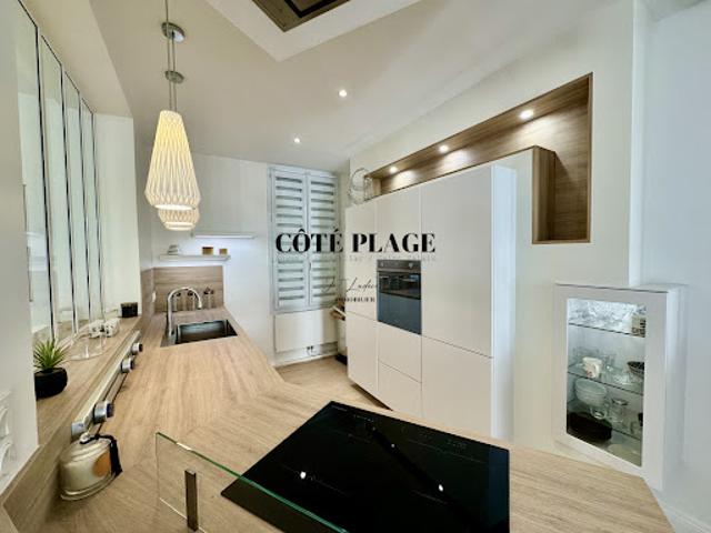 Vente Appartement 3 pièces 103 m2 Royan