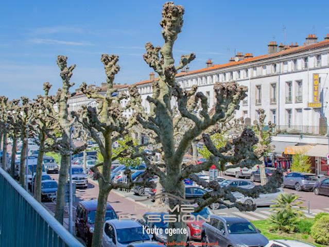 Vente Appartement 3 pièces 103 m2 Royan
