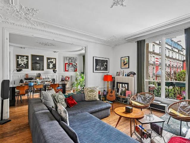 Vente Appartement 3 pièces 104.22 m2 Paris 18ème