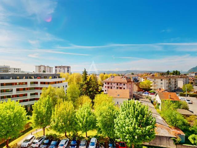 Vente Appartement 3 pièces 105 m2 Annecy