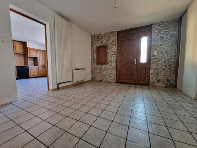 Vente Appartement 3 pièces 105 m2 Bazegney