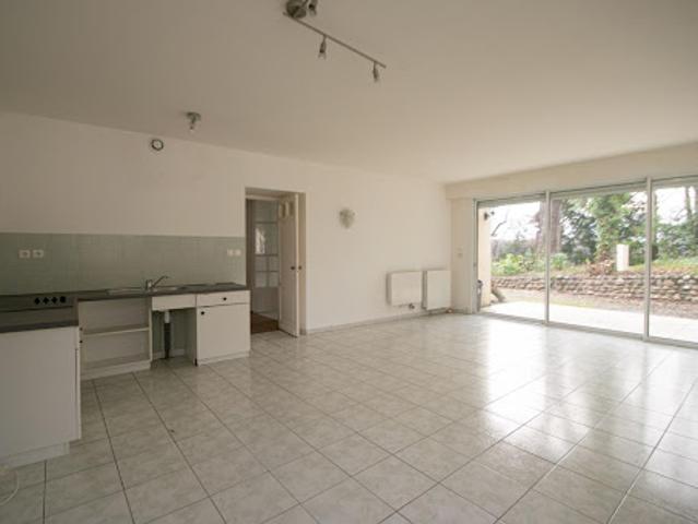 Vente Appartement 3 pièces 106 m2 Rontignon