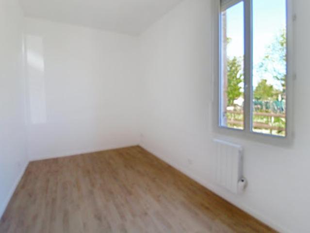 Vente Appartement 3 pièces 107 m2 Saint Louis de Montferrand