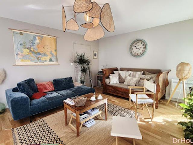 Vente Appartement 3 pièces 108.38 m2 Clermont Ferrand