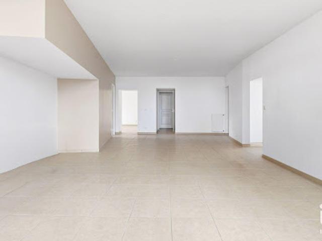 Vente Appartement 3 pièces 109 m2 Villeneuve lès Bouloc
