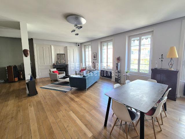 Vente Appartement 3 pièces 110.04 m2 Lyon 3ème