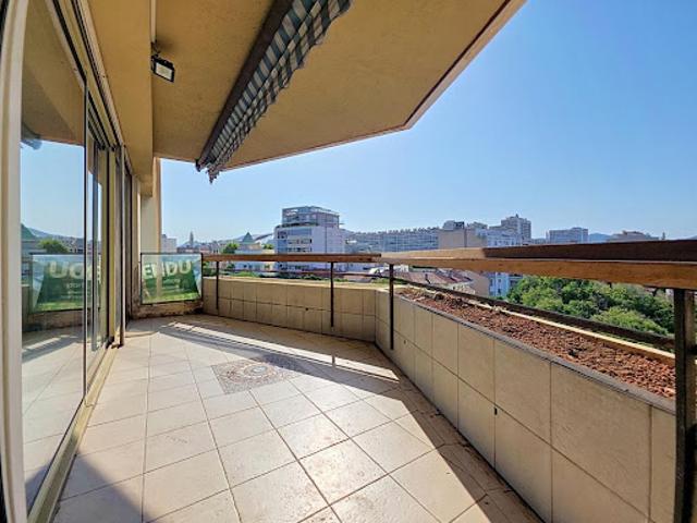 Vente Appartement 3 pièces 112.62 m2 Marseille 8ème