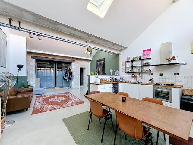 Vente Appartement 3 pièces 112 m2 Angouleme