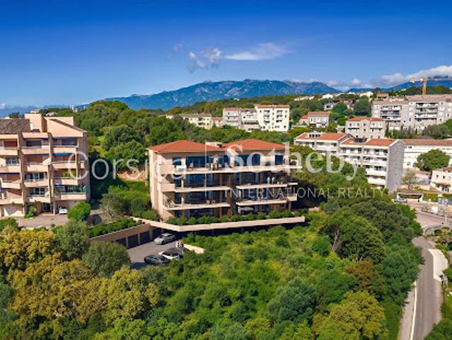 Vente Appartement 3 pièces 112 m2 Porto Vecchio