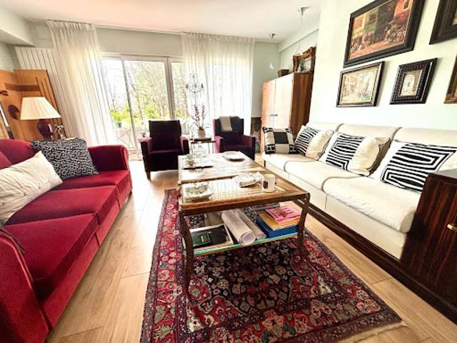 Vente Appartement 4 pièces 115.37 m2 Pau