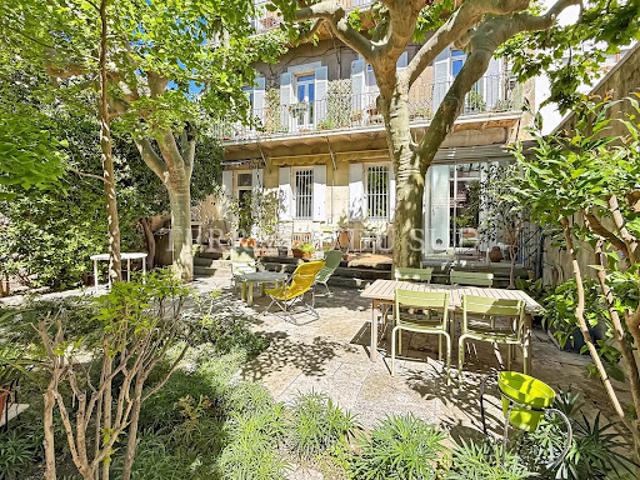 Vente Appartement 3 pièces 117.9 m2 Marseille 5ème