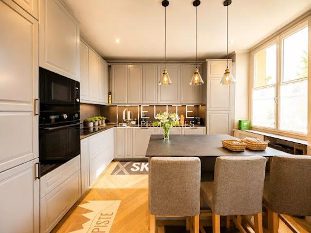 Vente Appartement 3 pièces 118.48 m2 Grasse