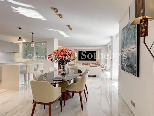Vente Appartement 3 pièces 127 m2 Cannes