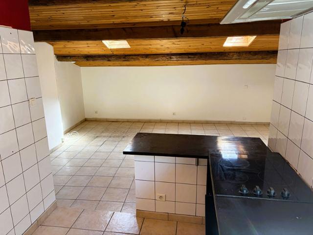 Vente appartement 3 pièces 13490 JOUQUES