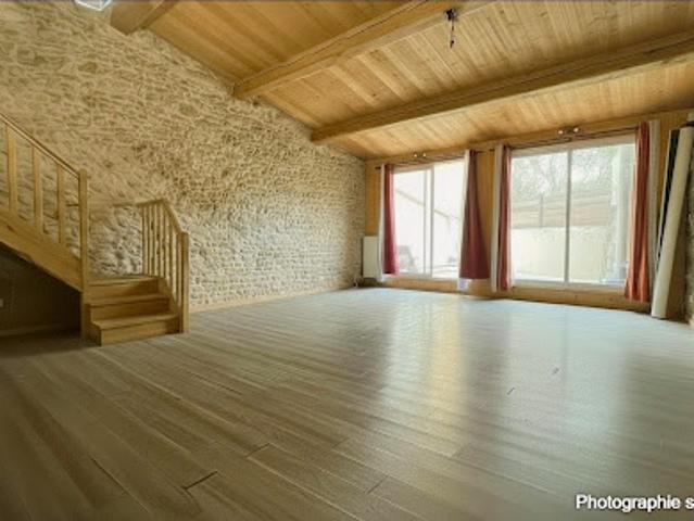 Vente Appartement 3 pièces 147 m2 Loupian
