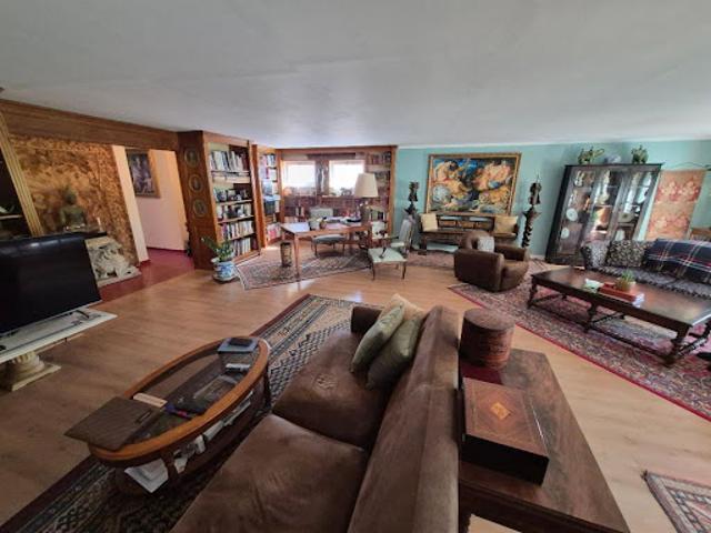 Vente Appartement 3 pièces 184 m2 Avignon