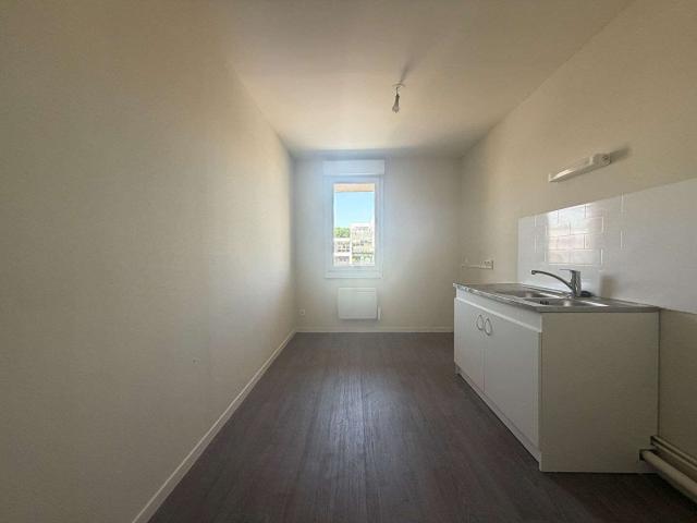 Vente appartement 3 pièces Angers Lac De Maine 49