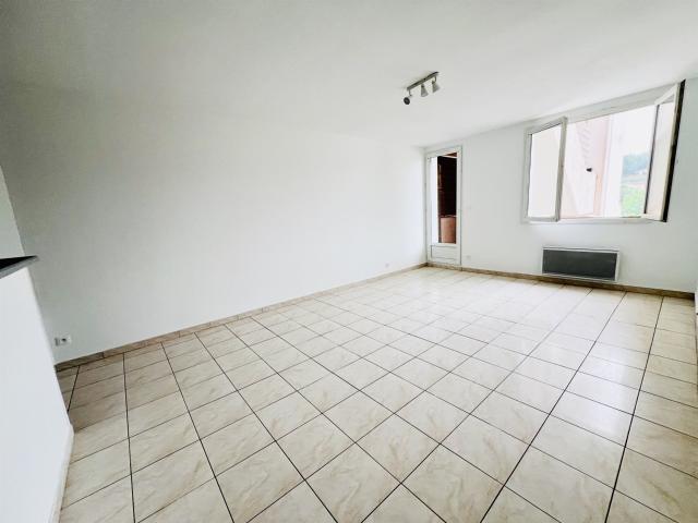 Vente appartement 3 pièces avec terrasse 61m² Lamalou les Bains