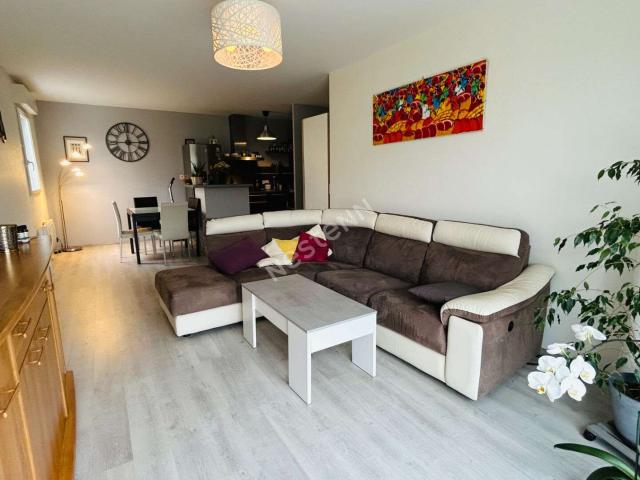Vente appartement 3 pièces Chavagne 35