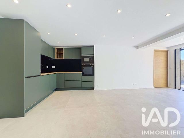 Vente appartement 3 pièces Hyeres plage 83