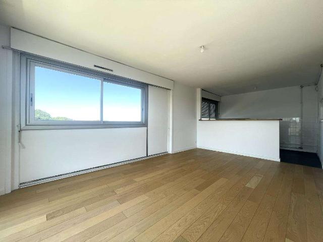 Vente appartement 3 pièces Nantes Rond Point de Paris Blanche de Castille 44
