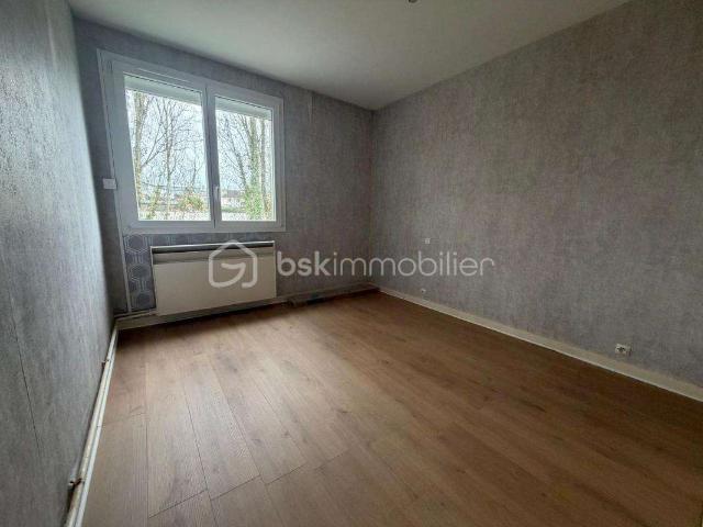 Vente appartement 3 pièces Parthenay 79