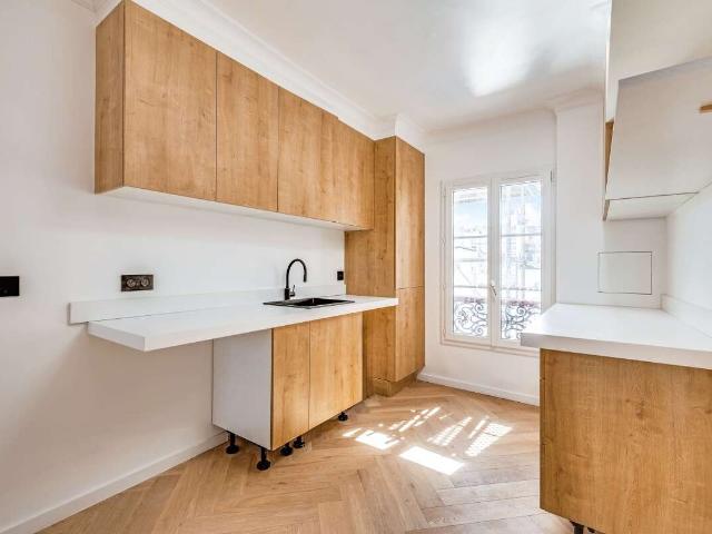 Vente appartement 3 pièces Paris 11e 75