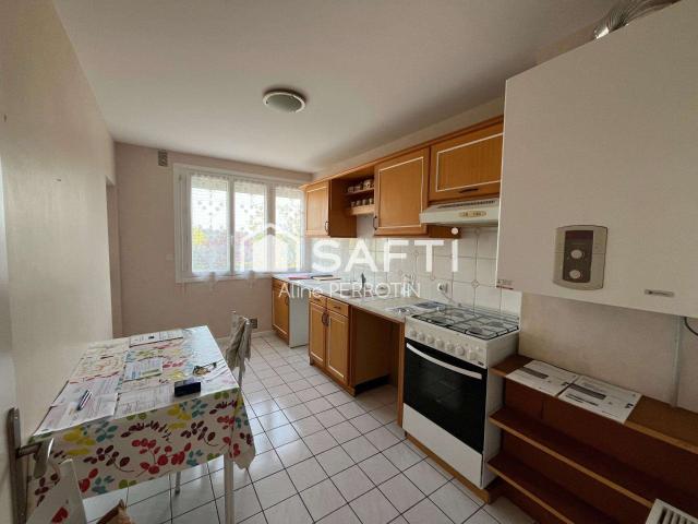 Vente appartement 3 pièces Sablé Sur Sarthe Centre 72