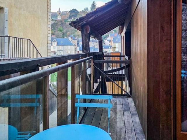 Vente appartement 3 pièces Saint Geniez d'Olt 12