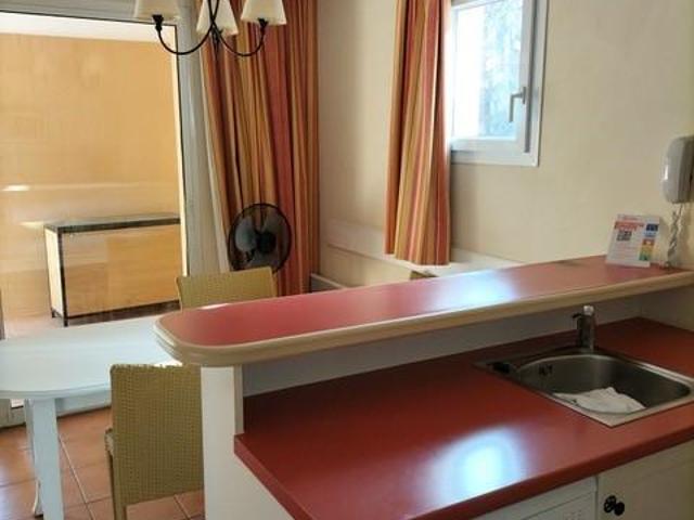 Vente appartement T2 résidence de tourisme classée Pierre et Vacances à Mallemort