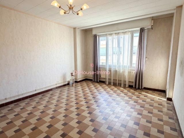 VENTE APPARTEMENT TYPE 3 À RAFRAICHIR AVEC ASCENSEUR À MARSEILLE 5e ARRONDISSEMENT