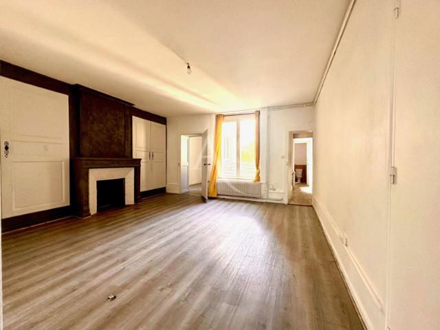 VENTE: appartement de 4 pièces 75,9 m² Carrez à LUNEVILLE