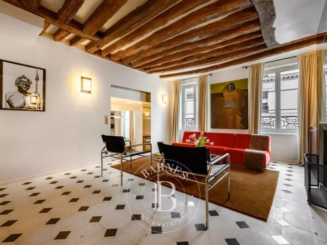 Vente appartement de prestige Paris 4 Place des Vosges 4 pièces rénové